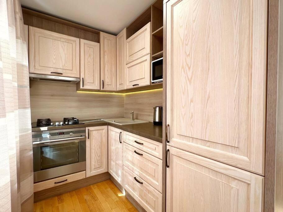 New Apartment With A View In The Town Center Νάρβα Εξωτερικό φωτογραφία